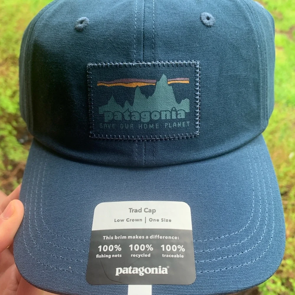 NWT Patagonia Blue Hat - Blue Skyline & “Save Our Planet Earth”